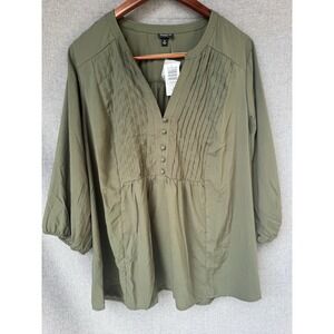 New TORRID Pleated V Neck Shirt Sz 3X (22-24) Green 3/4 Sleeve Button Blouse Top